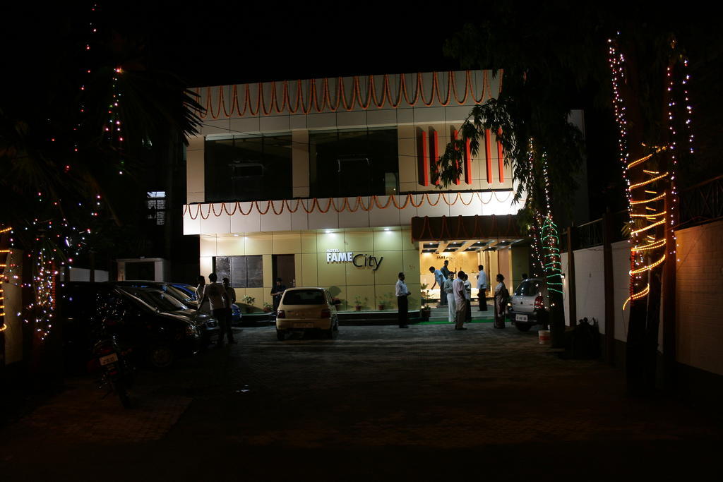 Hotel Fame City Guwahati Exterior photo
